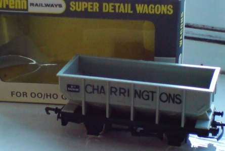W5068 "CHARRINGTON" 21T Grey Hopper Wagon